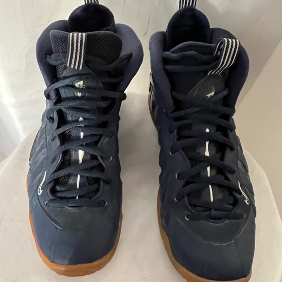 navy gum foamposites